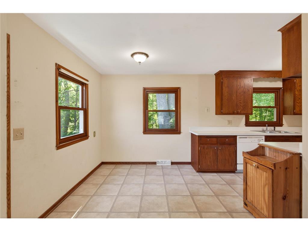 1601 Idaho Avenue S Saint Louis Park MN 55426 7062166 image11