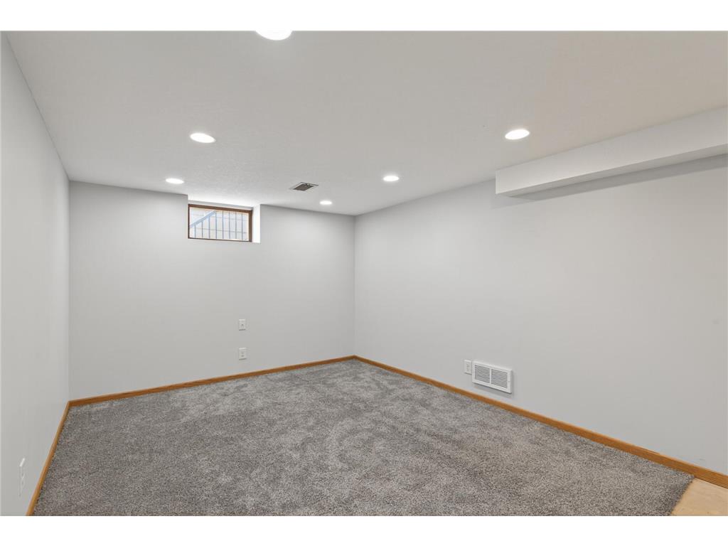 1601 Idaho Avenue S Saint Louis Park MN 55426 7062166 image24