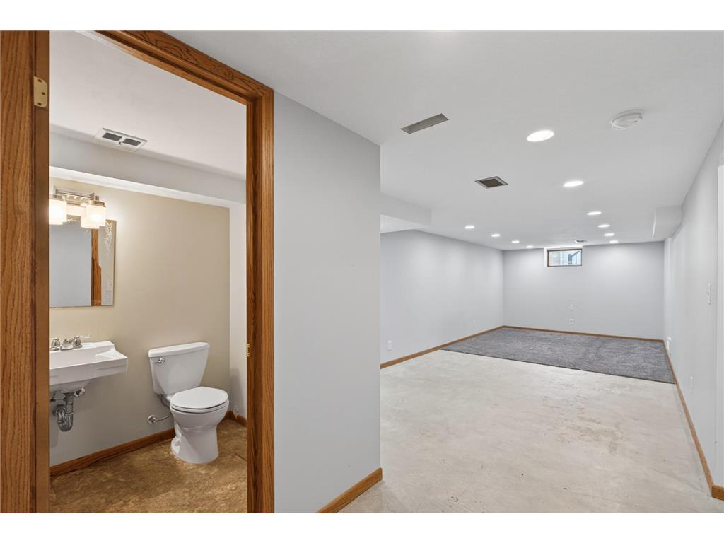 1601 Idaho Avenue S Saint Louis Park MN 55426 7062166 image38