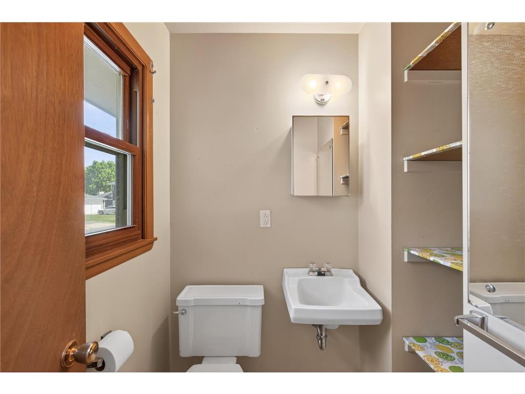 1601 Idaho Avenue S Saint Louis Park MN 55426 7062166 image40