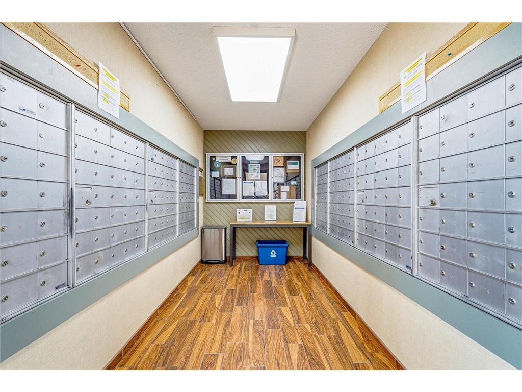 1601 N Innsbruck Drive #102NE Fridley MN 55432 7057711 image20