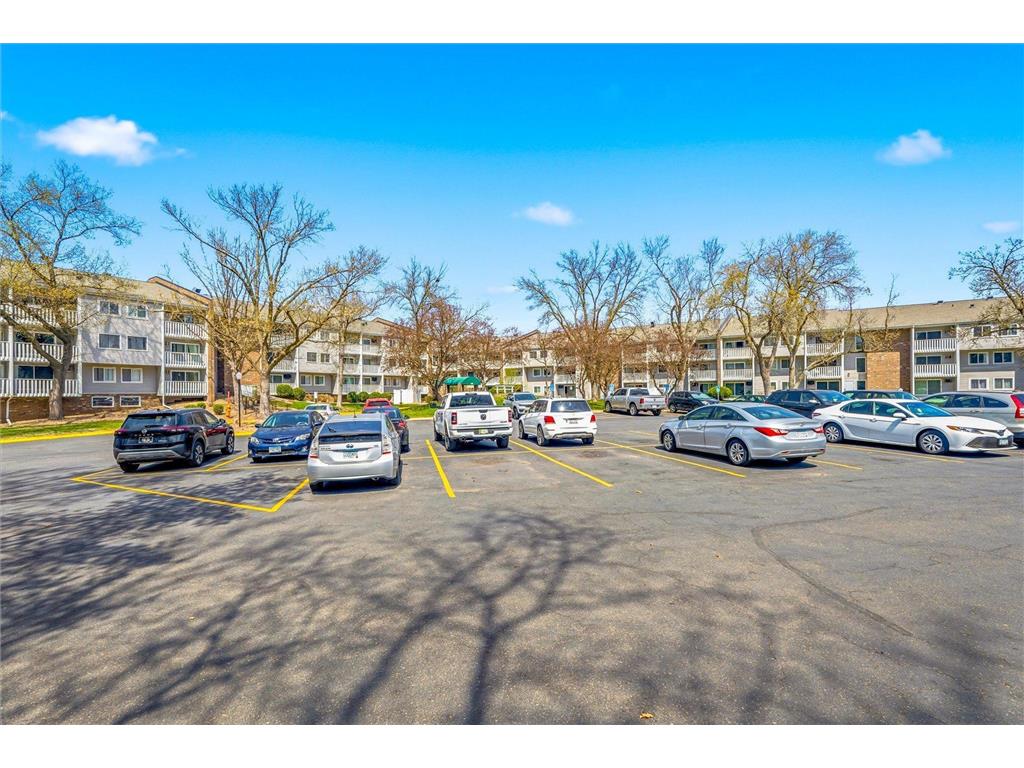 1601 N Innsbruck Drive #102NE Fridley MN 55432 7057711 image31