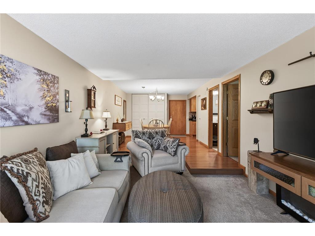 1601 N Innsbruck Drive #215NE Fridley MN 55432 7103454 image10