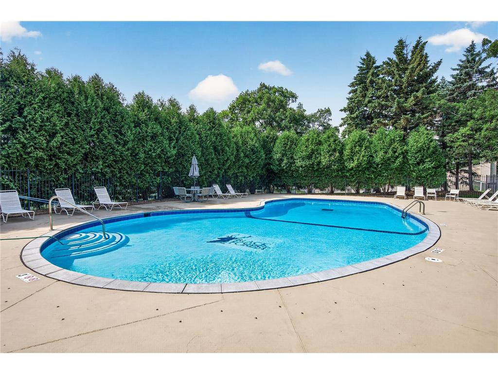 1601 N Innsbruck Drive #215NE Fridley MN 55432 7103454 image30