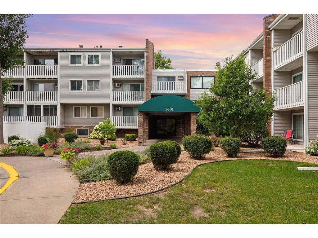 1601 N Innsbruck Drive #310 Fridley MN 55432 6803955 image1