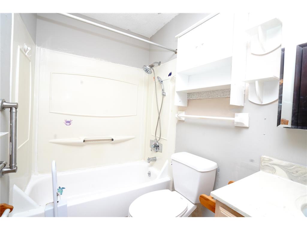 1601 N Innsbruck Drive #319 Fridley MN 55432 6723571 image15