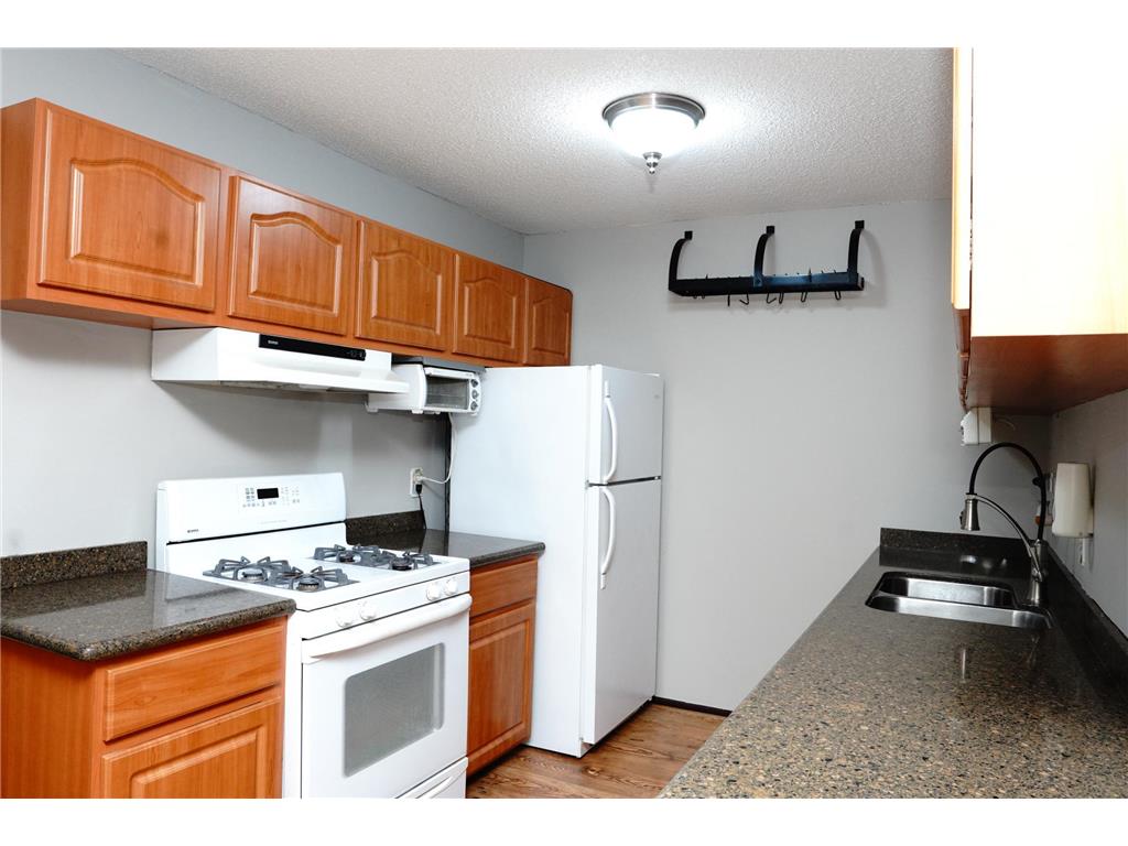 1601 N Innsbruck Drive #319 Fridley MN 55432 6723571 image23