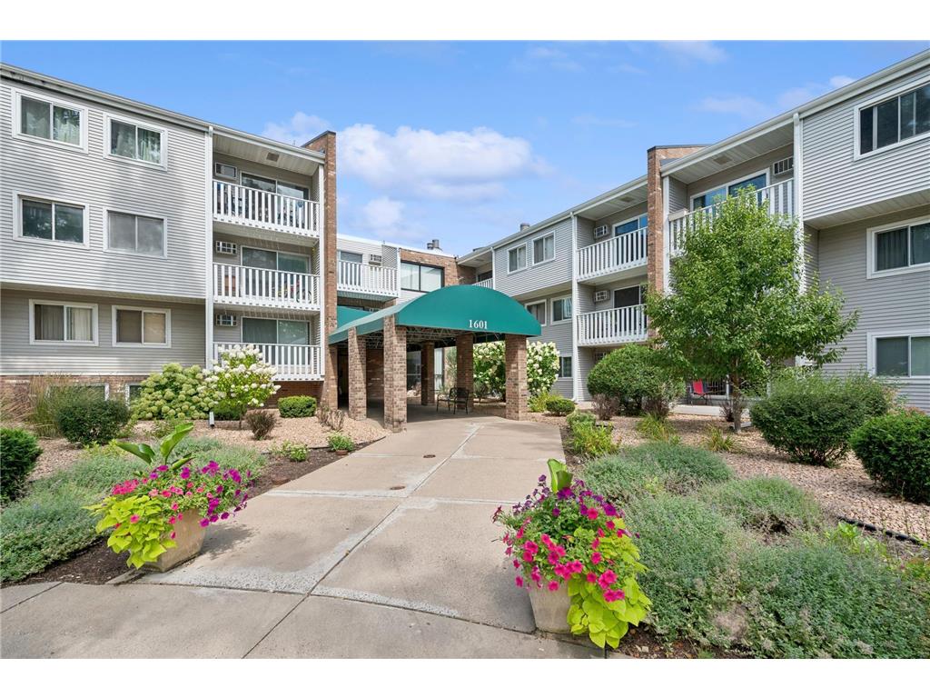1601 N Innsbruck Drive #351 Fridley MN 55432 6585291 image1