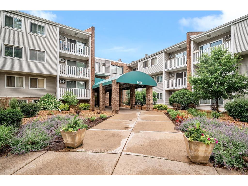 1601 N Innsbruck Drive #370NE Fridley MN 55432 6558422 image1