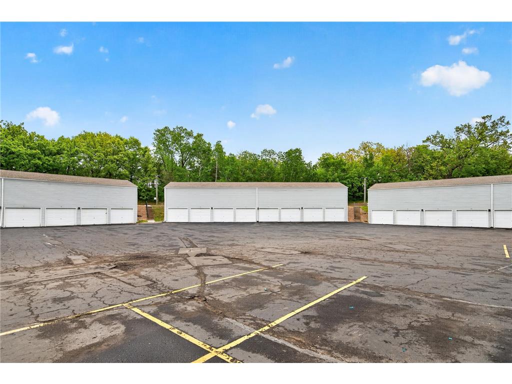 1601 N Innsbruck Drive #379 Fridley MN 55432 7075825 image23