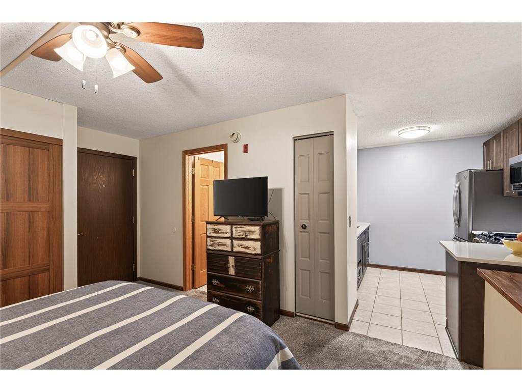 1601 N Innsbruck Drive #379 Fridley MN 55432 7075825 image4