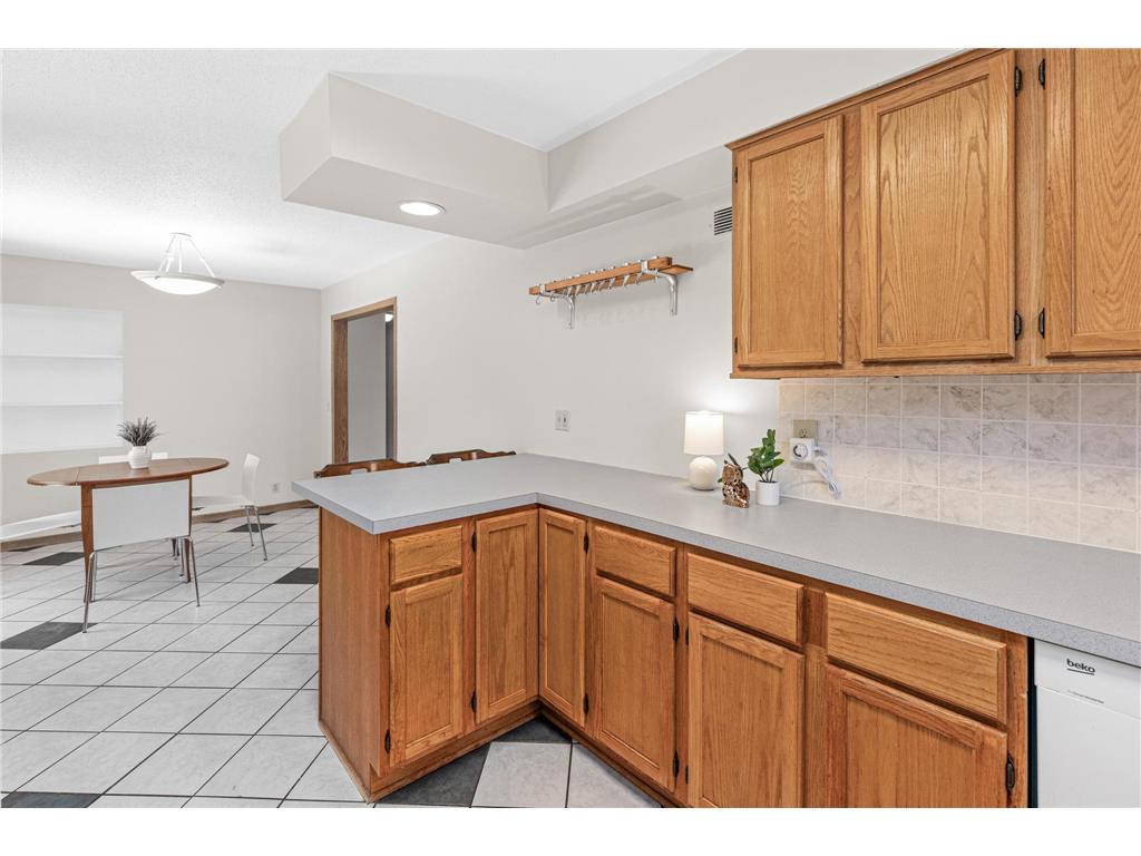 1601 Princeton Avenue Saint Louis Park MN 55416 7076126 image13