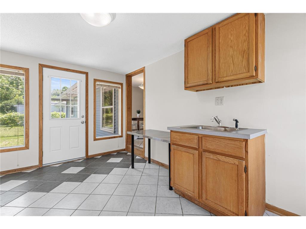 1601 Princeton Avenue Saint Louis Park MN 55416 7076126 image15