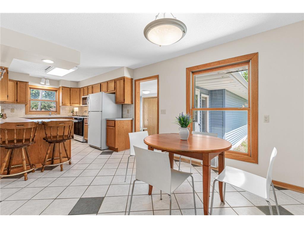 1601 Princeton Avenue Saint Louis Park MN 55416 7076126 image4