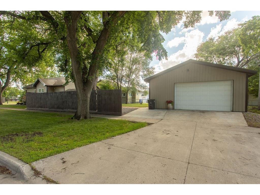 1601 S 3rd Avenue S Fargo ND 58103 7097339 image6