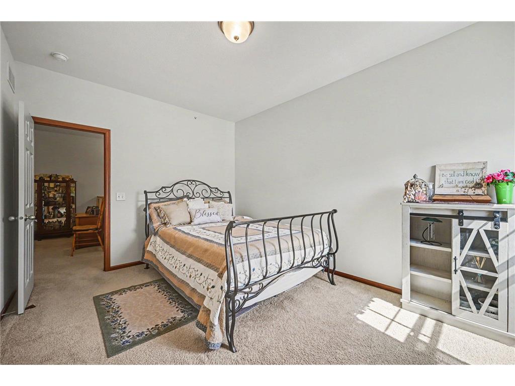 1601 Sumac Circle #B Carver MN 55315 7066154 image18