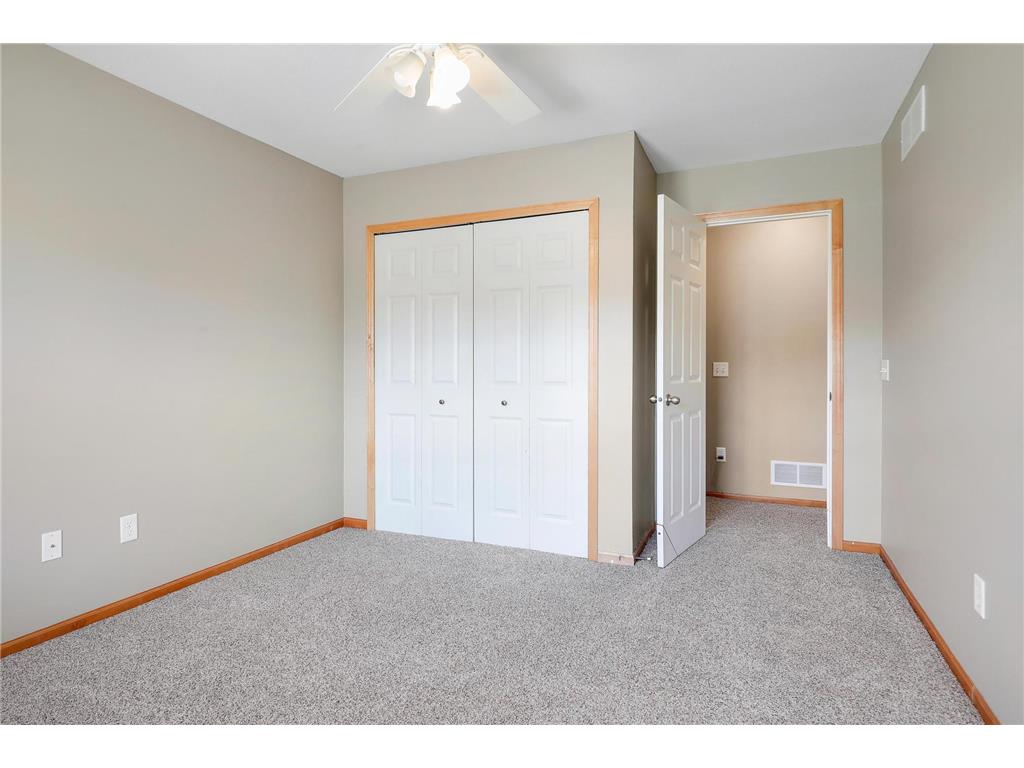 1601 Sumac Circle #A Carver MN 55315 7061898 image32