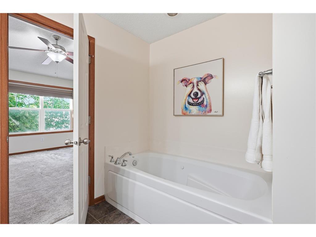 1601 Woodlynn Avenue #4 Maplewood MN 55109 7107388 image24
