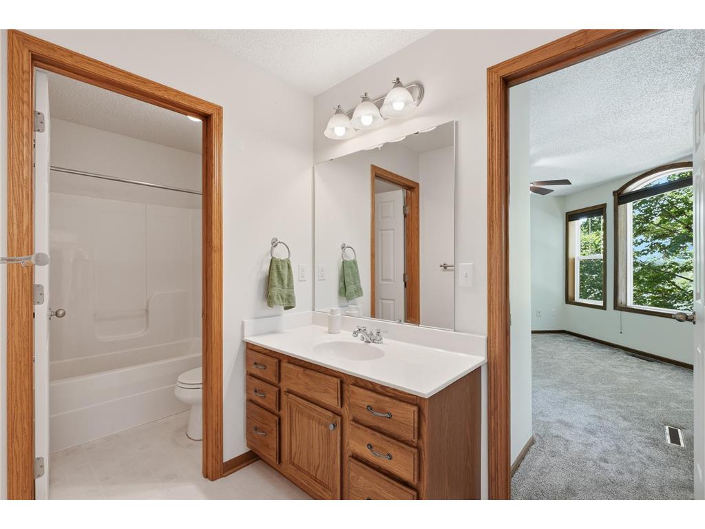 1601 Woodlynn Avenue #4 Maplewood MN 55109 7107388 image30