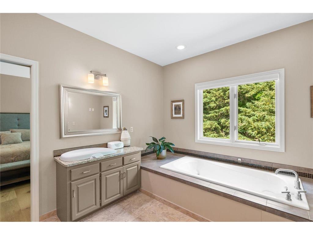 16010 45th Avenue N Plymouth MN 55446 7103335 image22