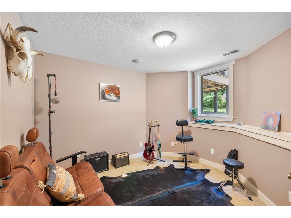 16010 45th Avenue N Plymouth MN 55446 7103335 image37