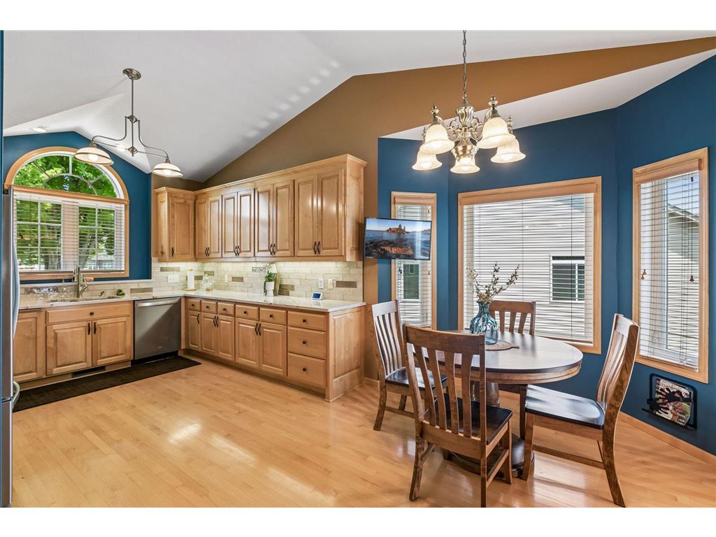 16017 70th Place N Maple Grove MN 55311 7107381 image3