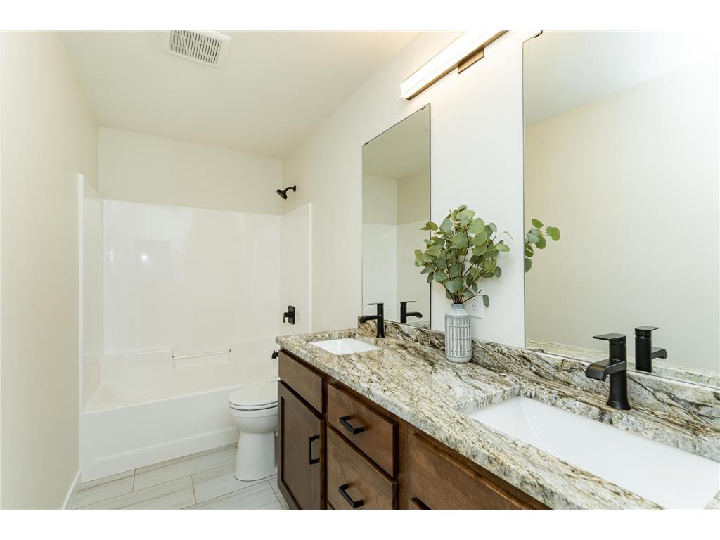 1602 21st Avenue NE Kasson MN 55944 7023010 image24