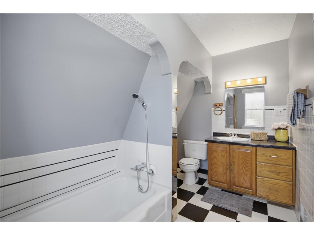 1602 4th Avenue NW Austin MN 55912 7047084 image27