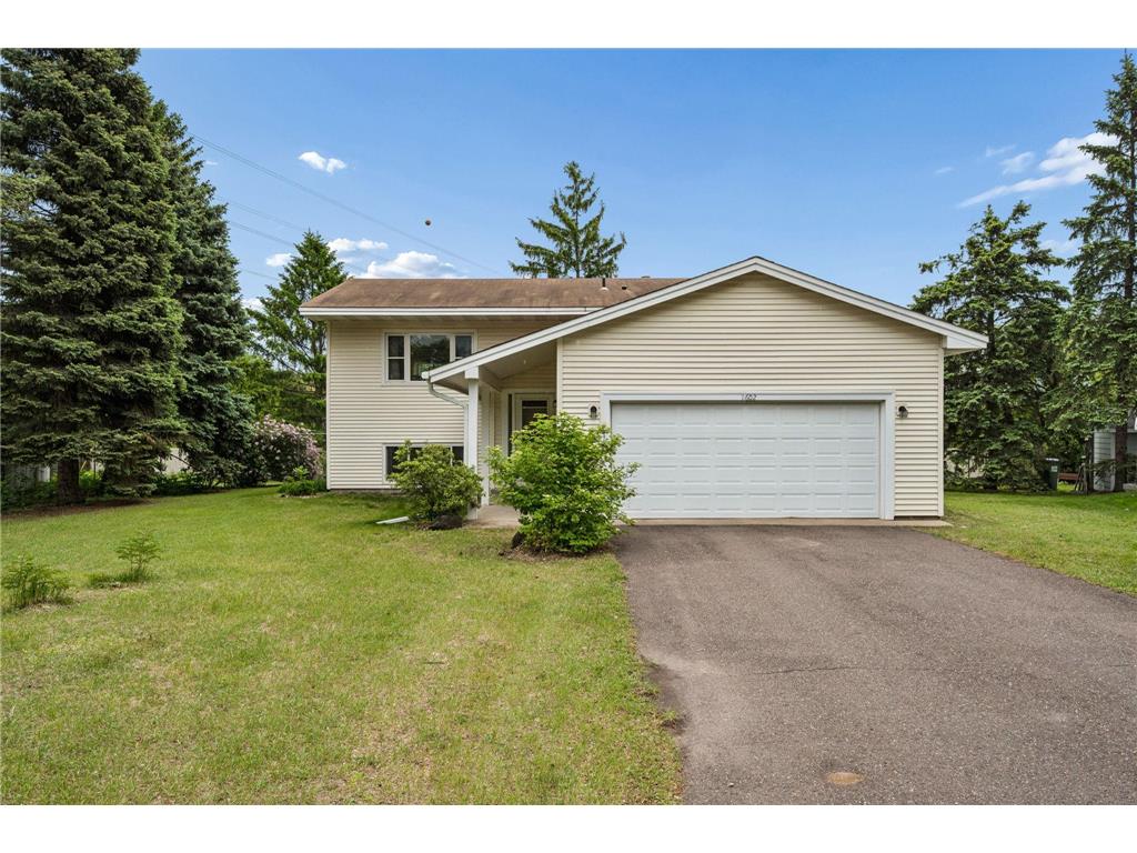 1602 Daisy Court New Brighton MN 55112 - Long Lake 7078548 image2
