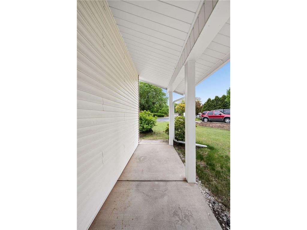 1602 Daisy Court New Brighton MN 55112 - Long Lake 7078548 image38