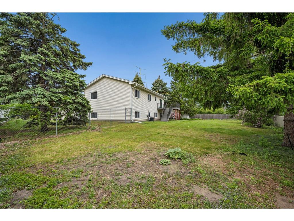 1602 Daisy Court New Brighton MN 55112 - Long Lake 7078548 image40