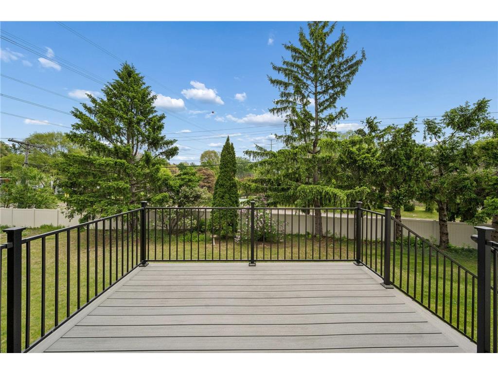 1602 Daisy Court New Brighton MN 55112 - Long Lake 7078548 image44