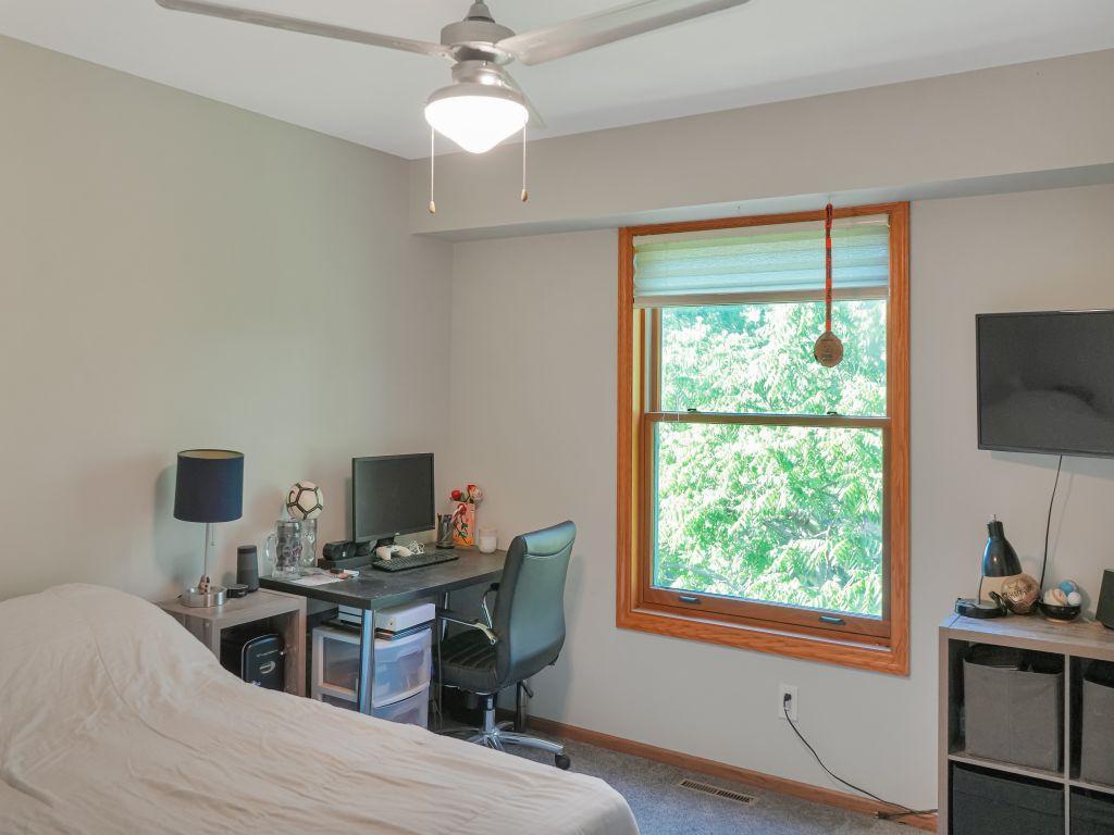 1602 Woodstone Drive Victoria MN 55386 7094036 image17
