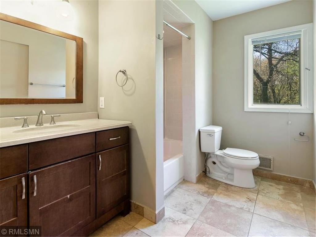 16020 Temple Drive Minnetonka MN 55345 7084305 image9