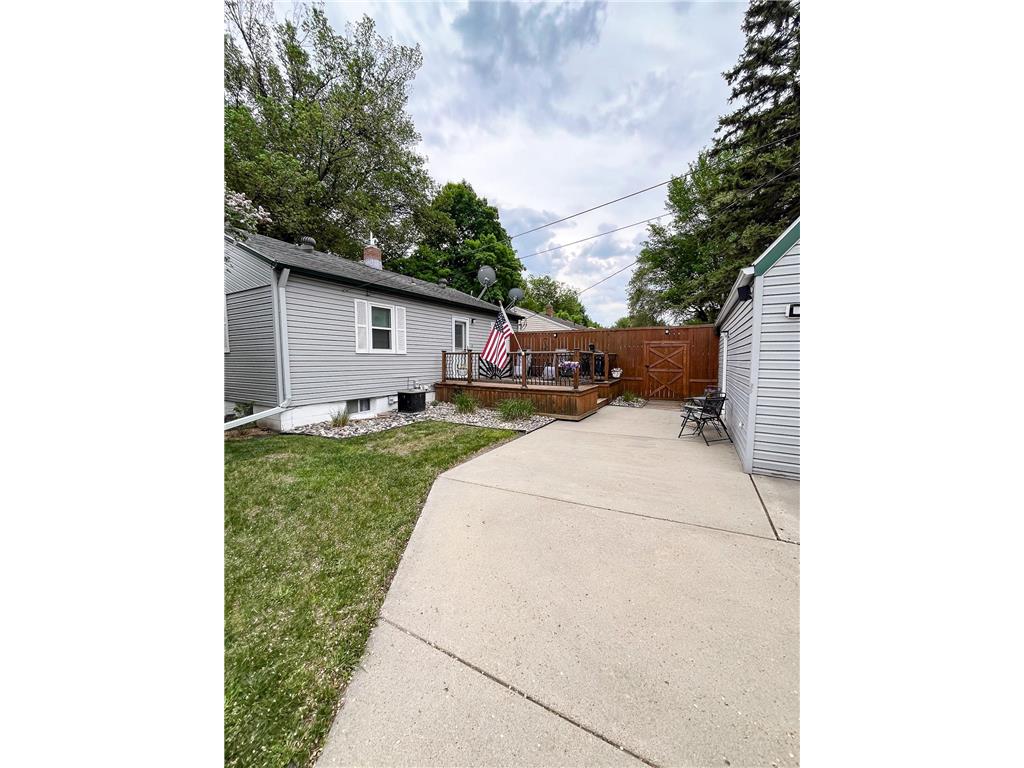 1603 5TH Street S Moorhead MN 56560 7085030 image20