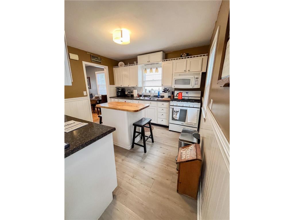 1603 5TH Street S Moorhead MN 56560 7085030 image7