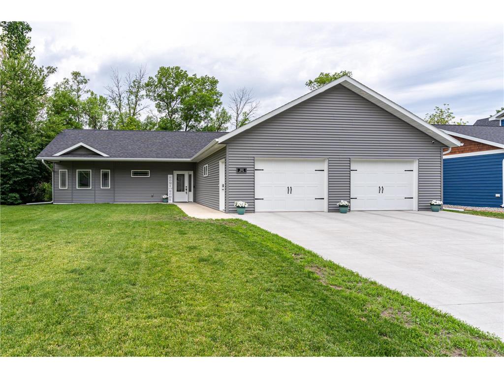 1603 Hoven Lane Crookston MN 56716 6391444 image1