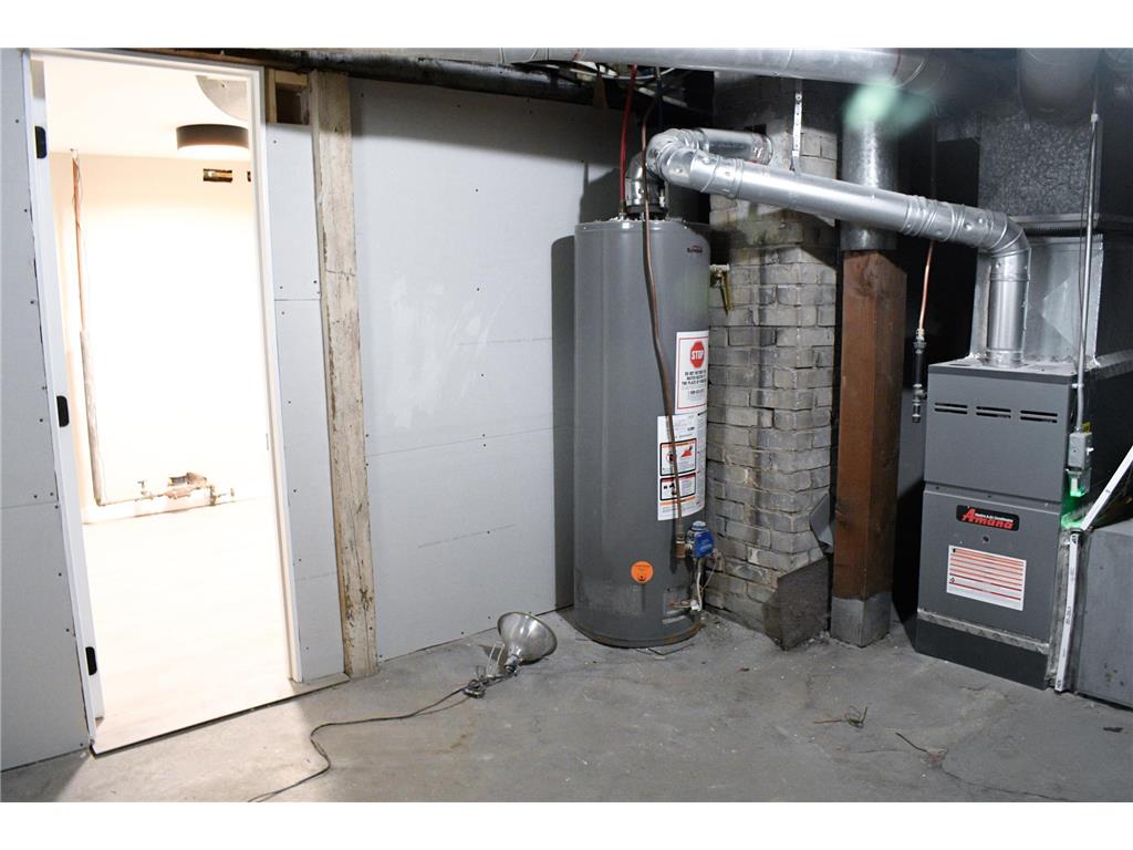 1603 Hudson Road Saint Paul MN 55106 7104702 image32