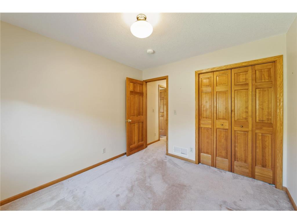 1603 Mary Street N Maplewood MN 55119 6806210 image15