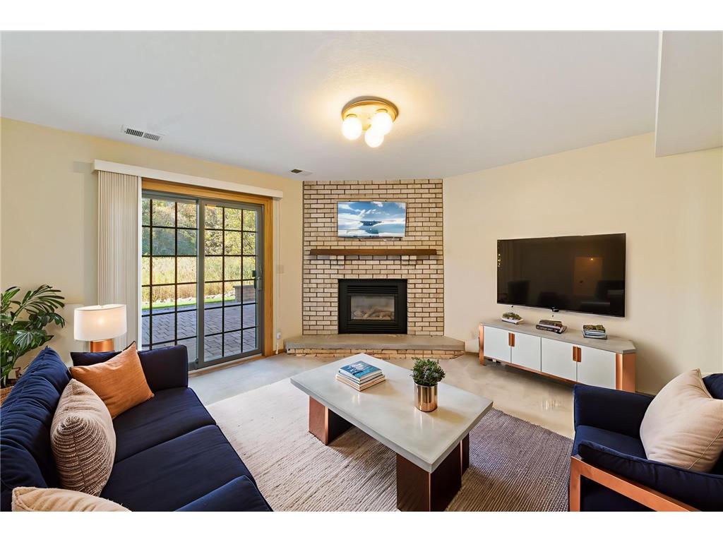 1603 Mary Street N Maplewood MN 55119 6806210 image17