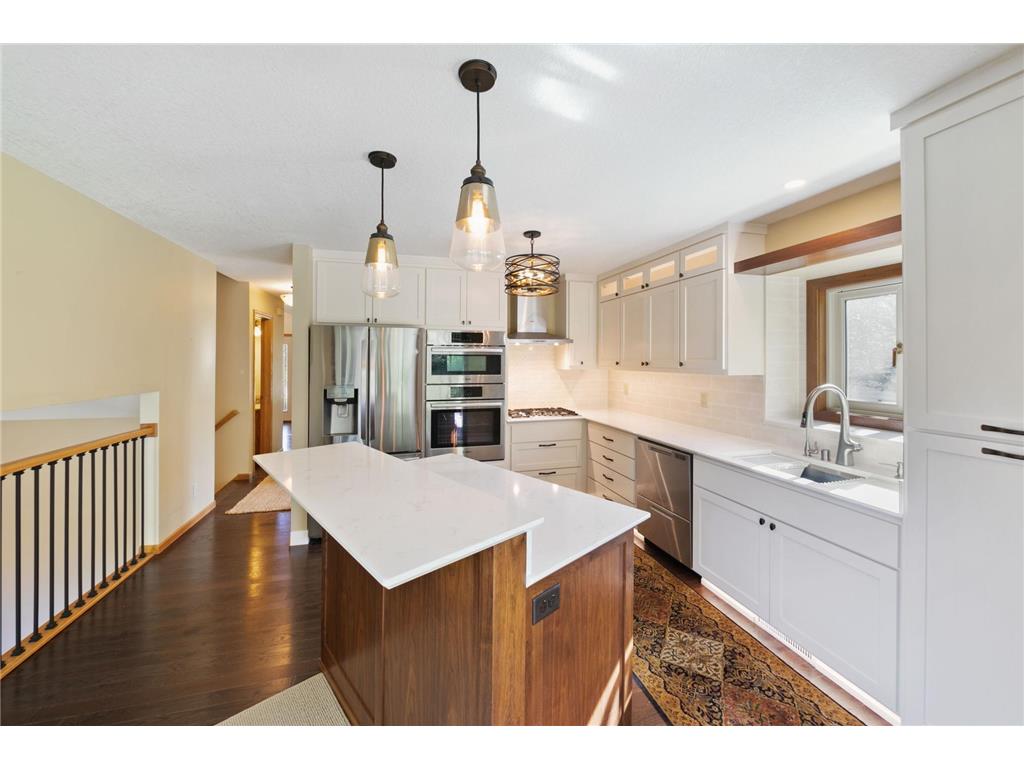 1603 Mary Street N Maplewood MN 55119 6806210 image4