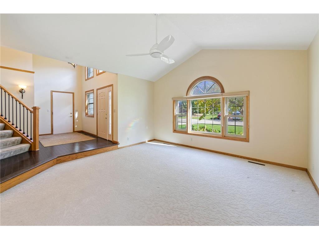 1603 Mary Street N Maplewood MN 55119 6806210 image7