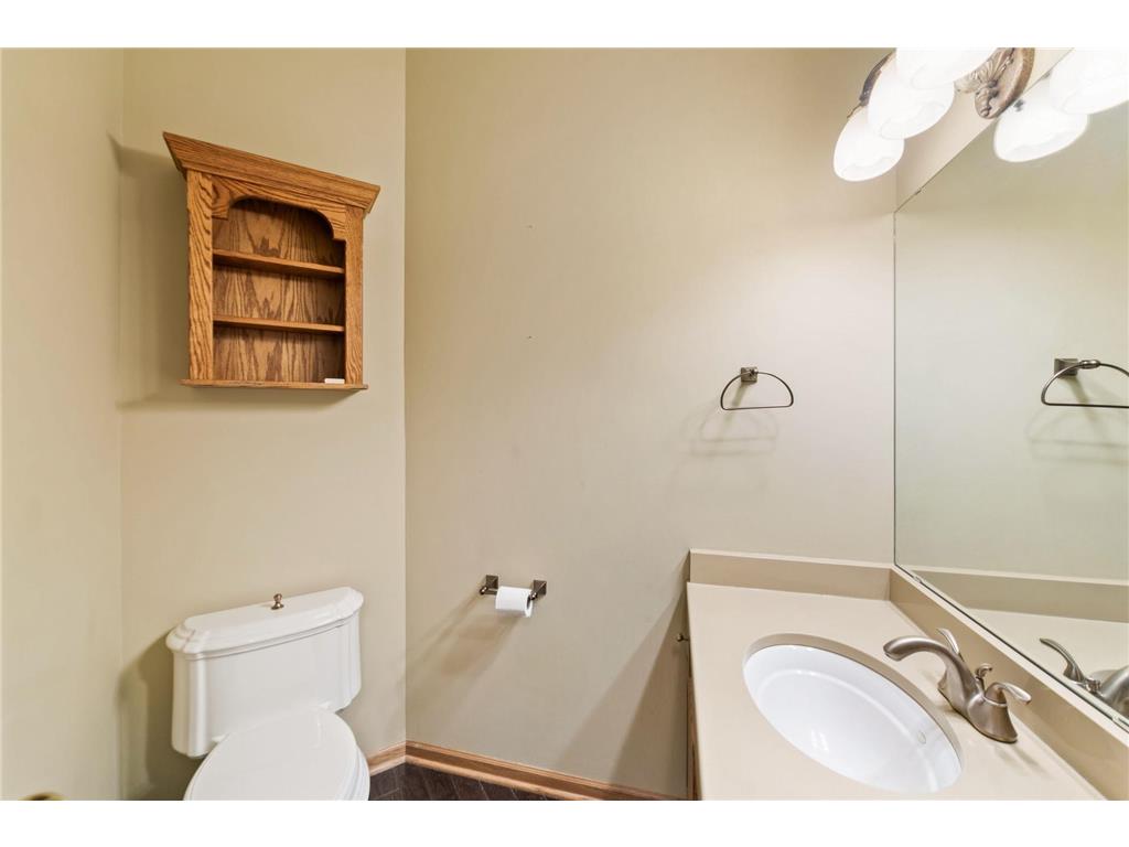 1603 Mary Street N Maplewood MN 55119 6806210 image9