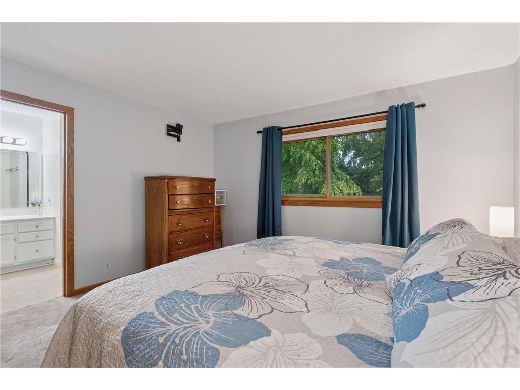 1603 Raindrop Drive Eagan MN 55121 7007009 image16