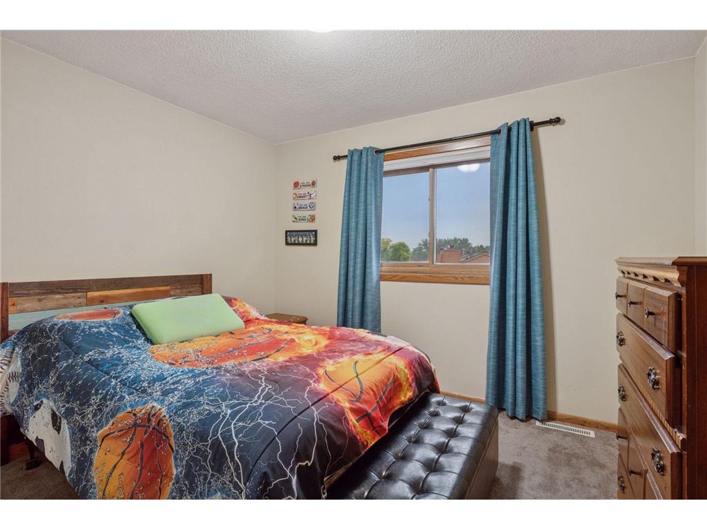 1603 Raindrop Drive Eagan MN 55121 7007009 image20