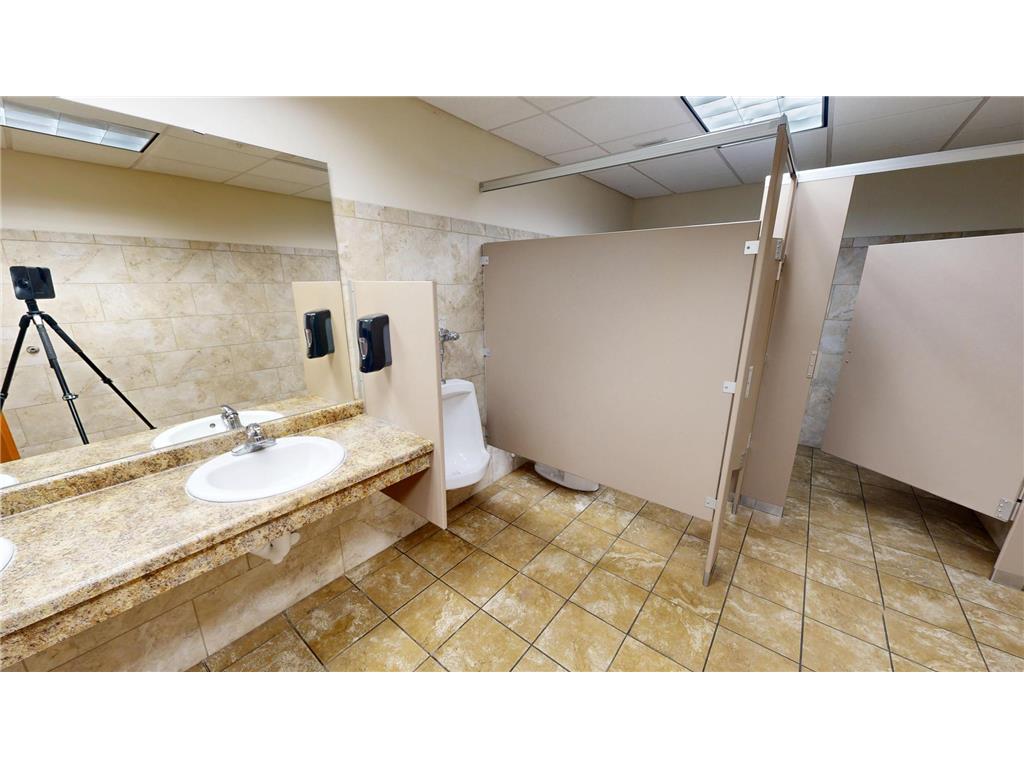 1604 1st Street S Willmar MN 56201 6765957 image25