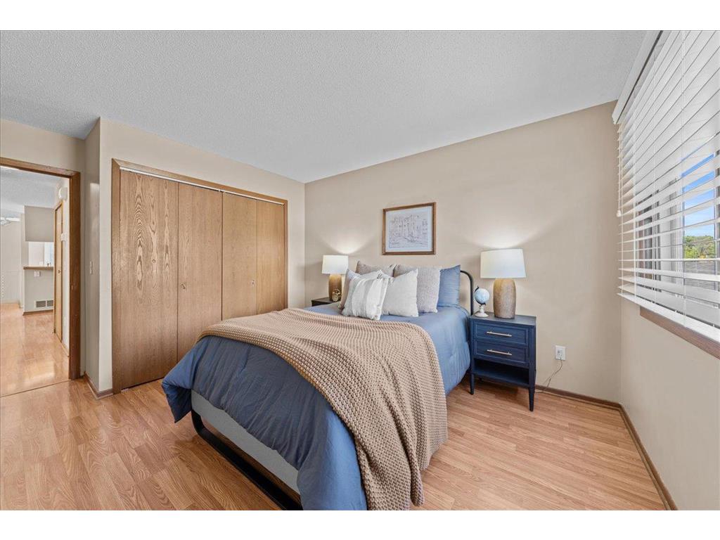 1604 Helmo Avenue N Oakdale MN 55128 7089679 image22