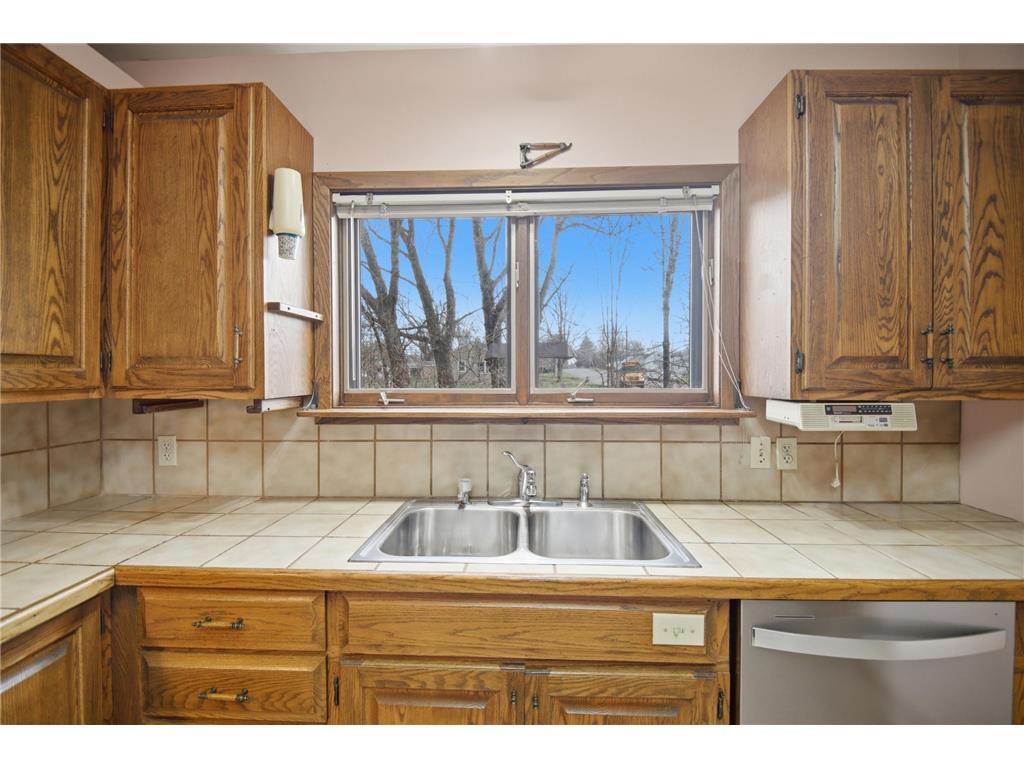 1604 N Cedar Avenue Owatonna MN 55060 7044306 image10