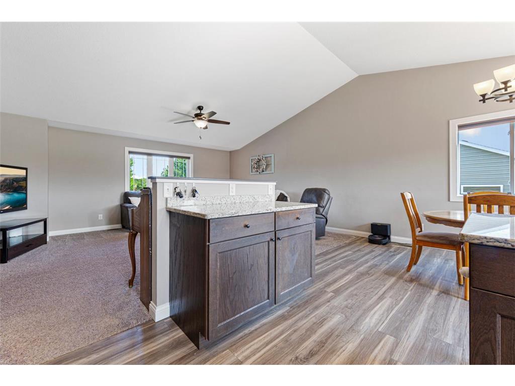 1604 Prairie Avenue SW Faribault MN 55021 7052087 image10
