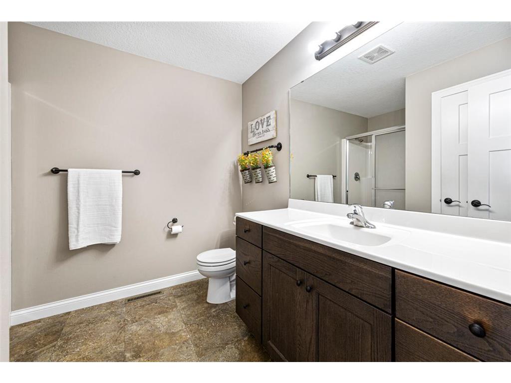 1604 Prairie Avenue SW Faribault MN 55021 7052087 image18